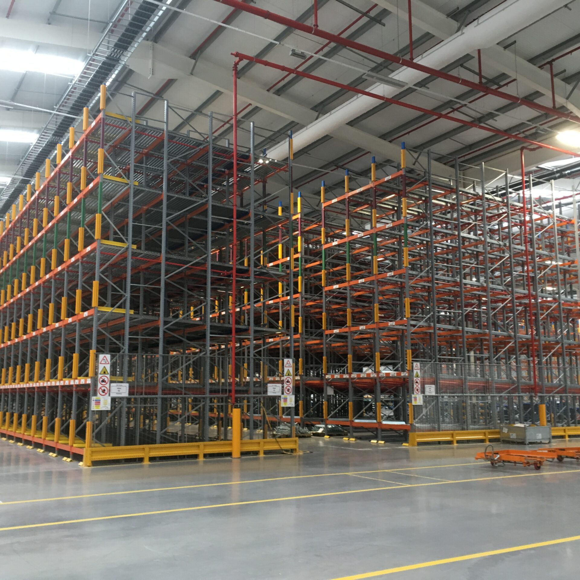warehouse racking system for storage